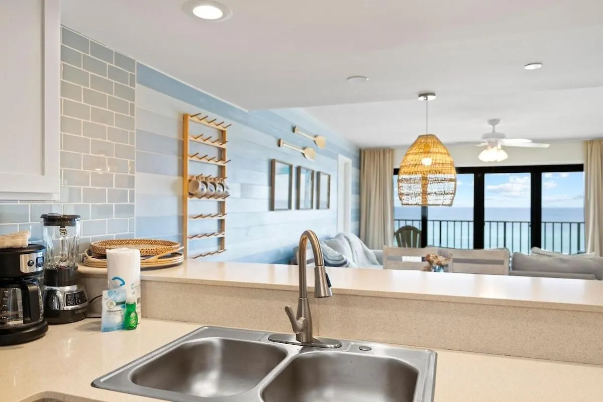 Commodore 606 3 Bedroom 3 Ba Sleeps 12 Panama City Beach 0*,  United States