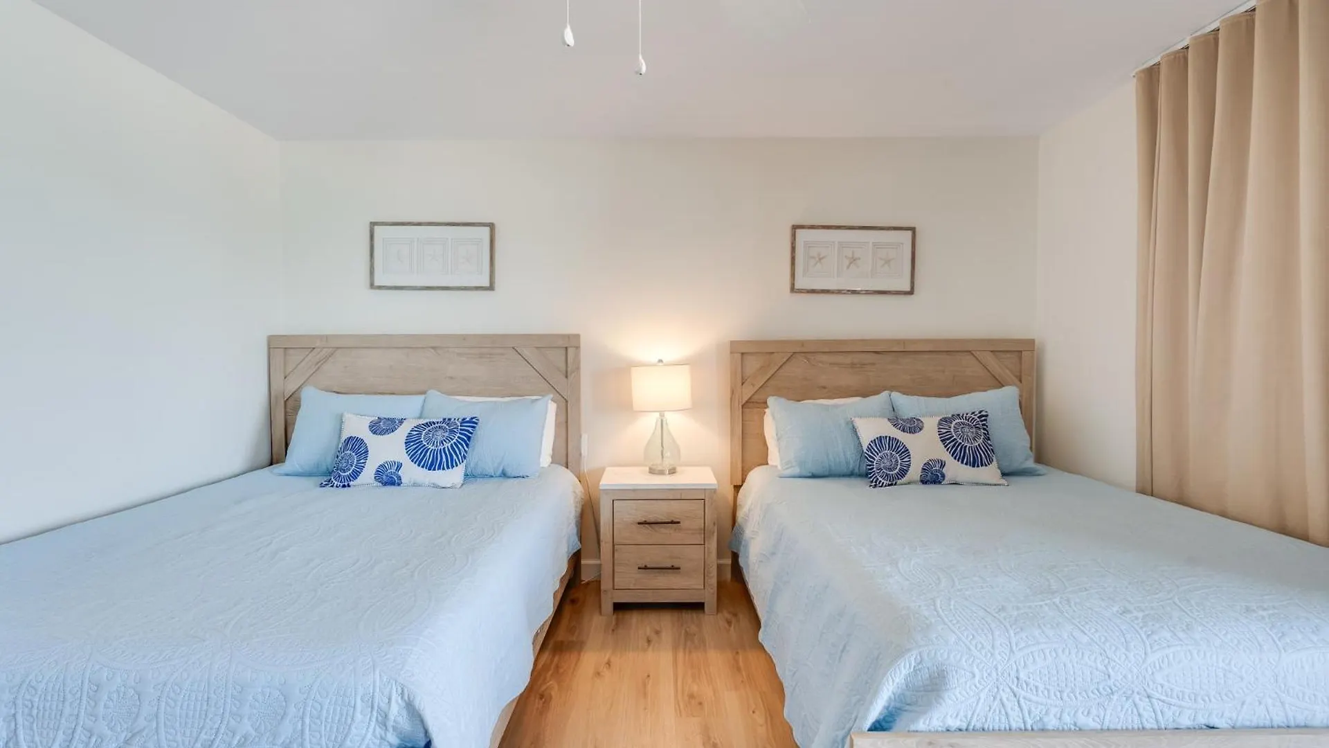 Commodore 606 3 Bedroom 3 Ba Sleeps 12 Panama City Beach 0*,